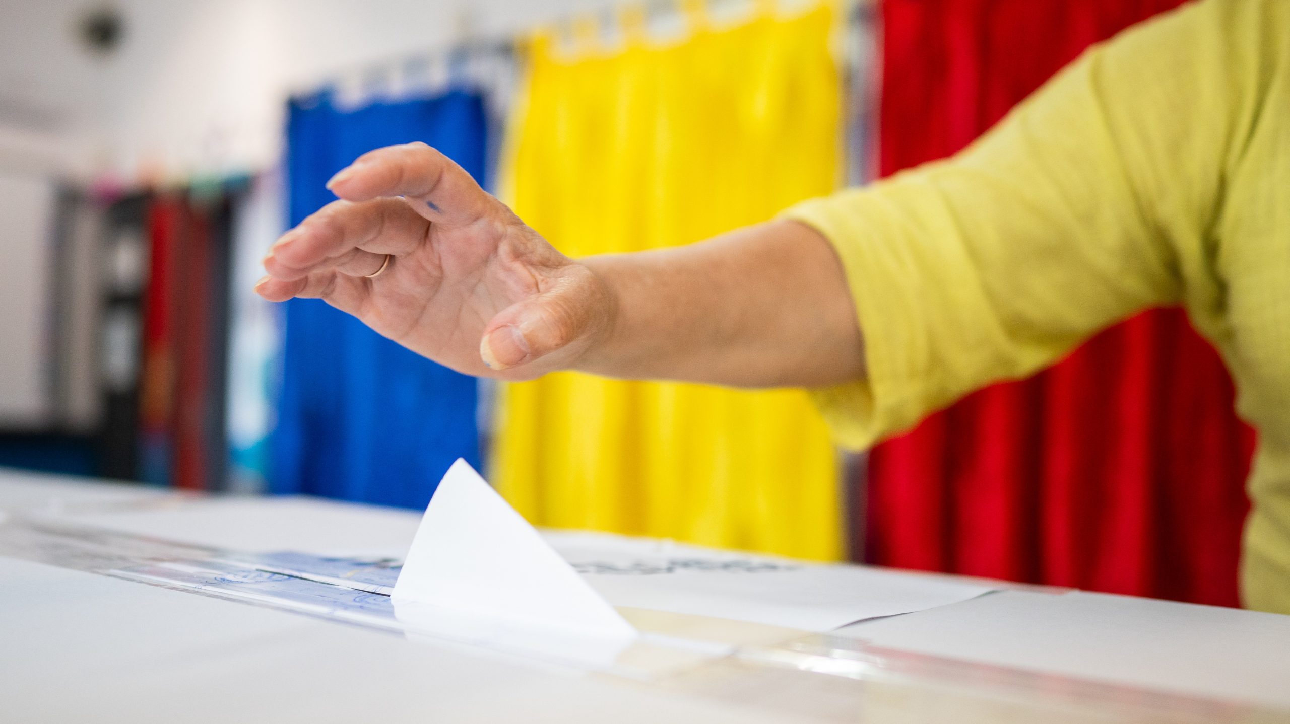 A külföldön élők már megkezdték a szavazást a román elnökválasztáson