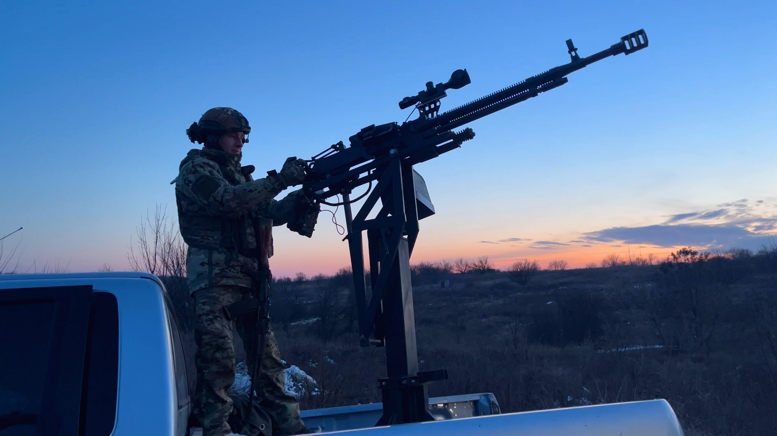 A román katonaság is lelőheti az engedély nélkül betévedő drónokat és repülőket